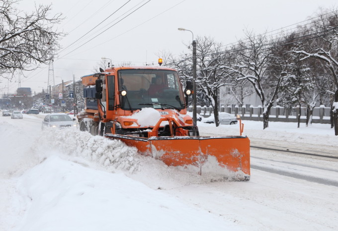 Noi intervenții pentru deszăpezirea municipiului Iași