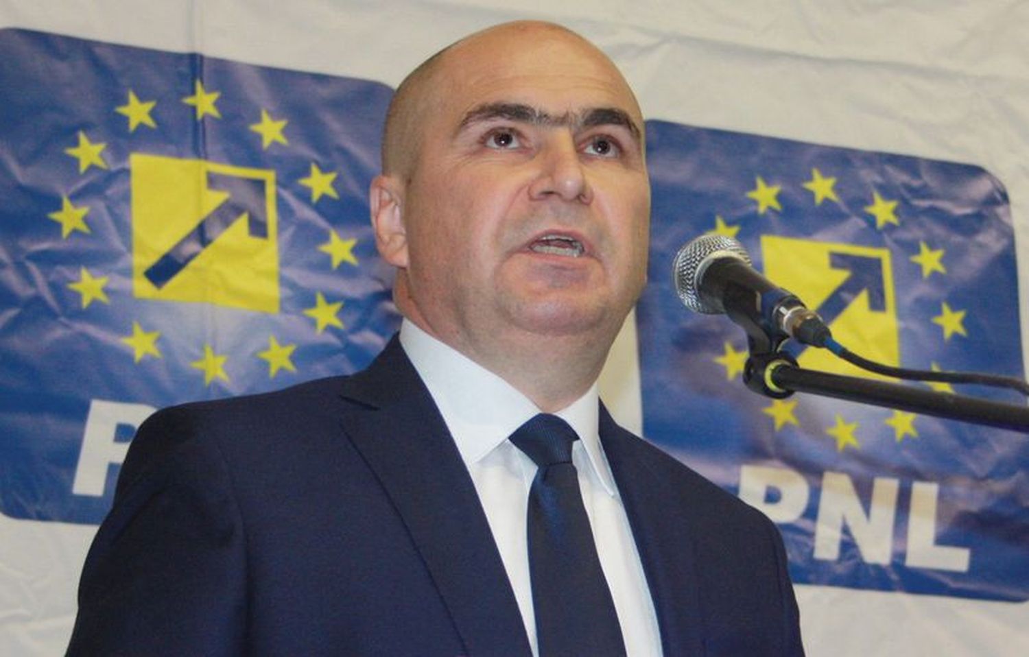 Ilie Bolojan îi cere lui Klaus Iohannis să nu se implice în alegerile din PNL