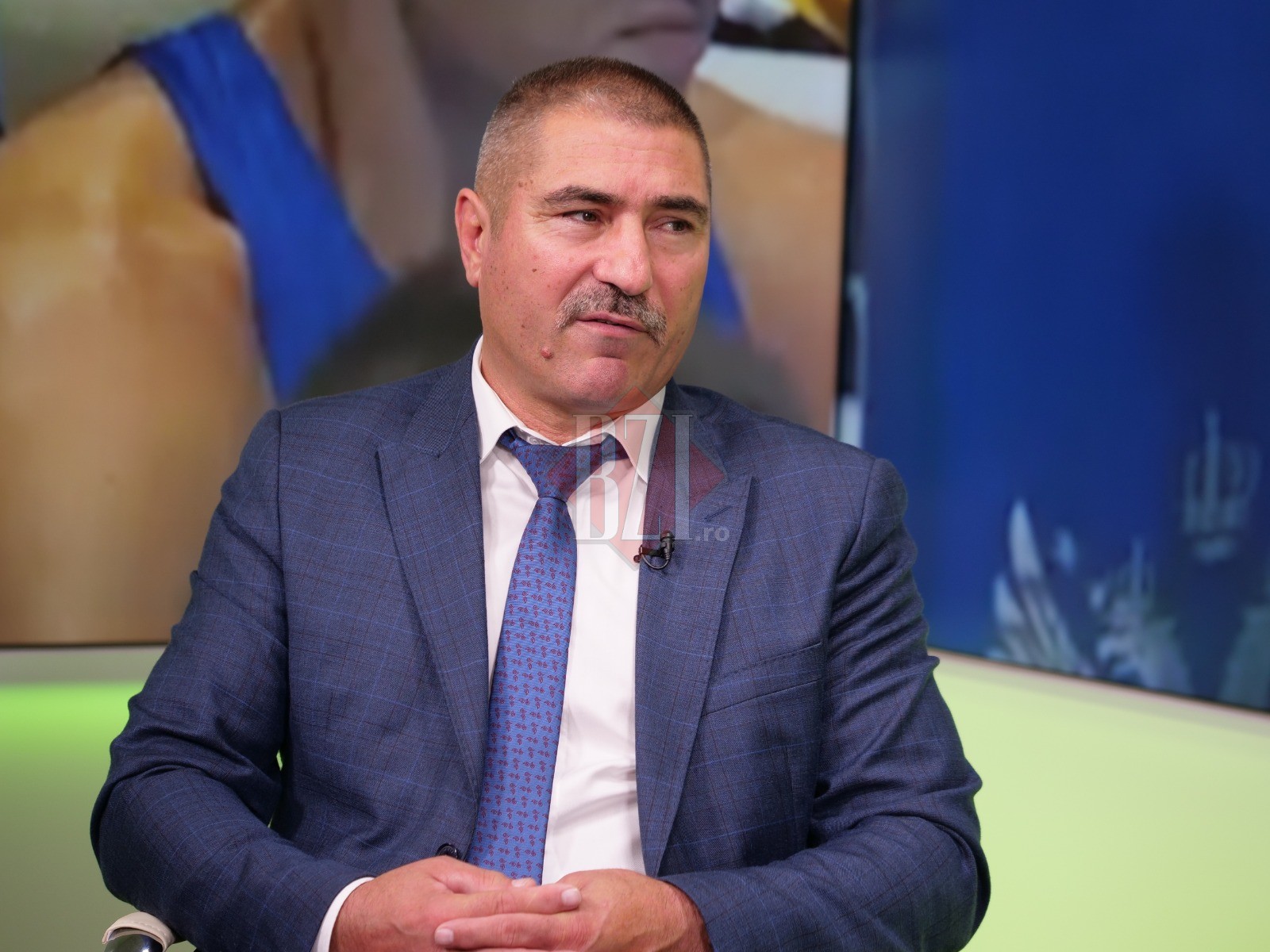 Deputat P.S.D. Iași vicepreședinte în cadrul Comisiei pentru tineret și sport: Vasile Câtea:  În afară de diversiune ce a mai ramas din sportul de la Iași, domnule Chirica? (P)