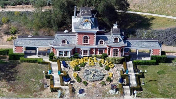 Domeniul Neverland al lui Michael Jackson a fost vândut pentru 22 de milioane de dolari