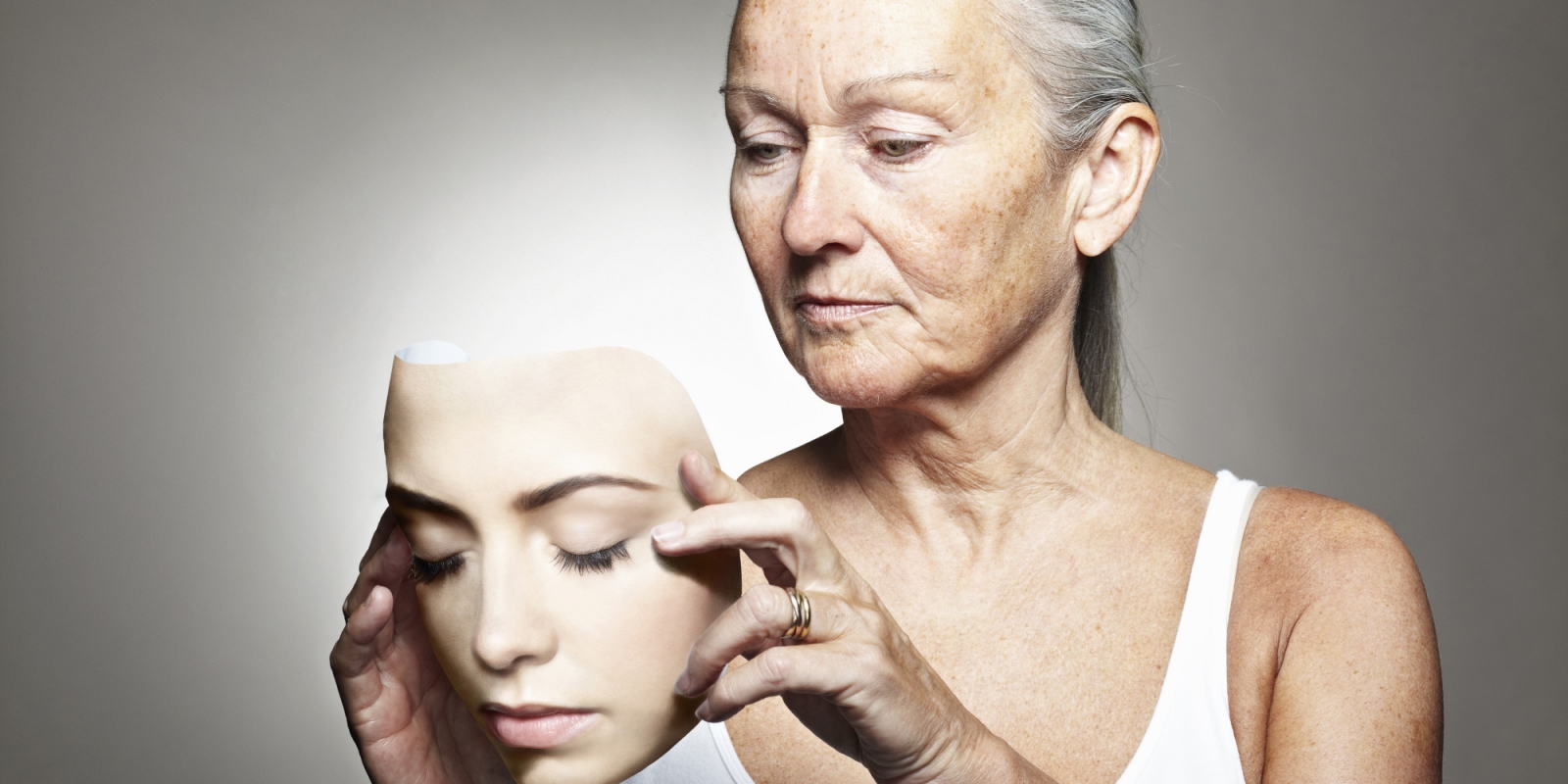 pași faciali anti-îmbătrânire