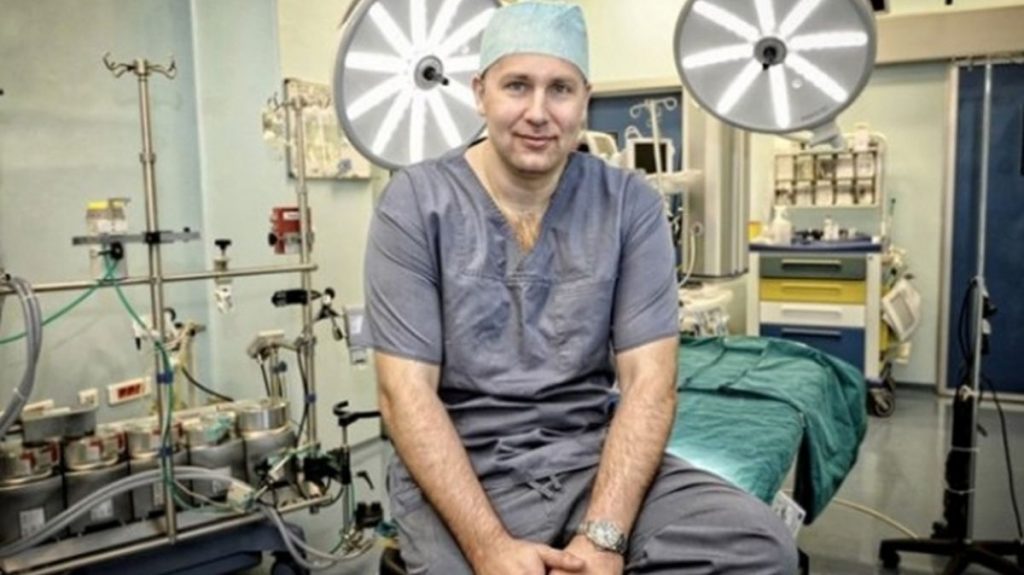 Maraton al operaţiilor pe cord la copii în premieră derulat la Spitalul ” Sf Constantin” din Braşov! Conf. dr. Victor Costache: Acum operăm un copil care nu ar mai fi supravieţuit mai mult de 10 zile