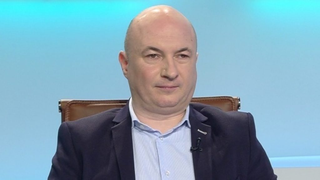 Codrin Ștefănescu, în exclusivitate la BZI LIVE către Liviu Dragnea: „Mă Liviu Dragnea, noi suntem români adevăraţi și nu cei care răspundem la 2 noaptea celor din sistem” – VIDEO