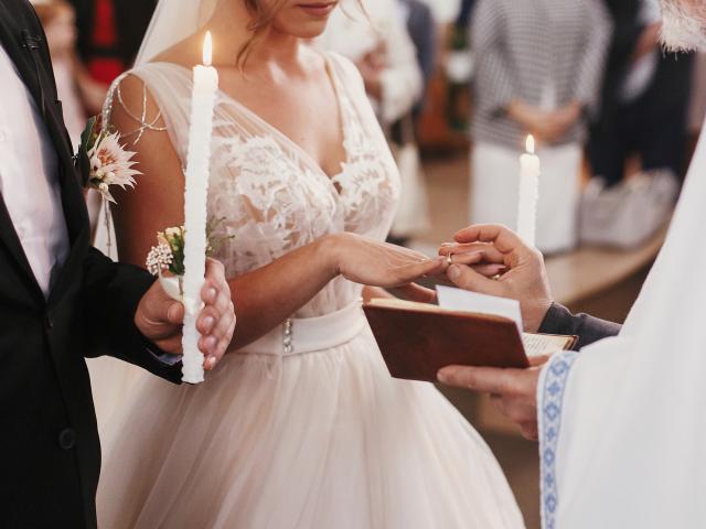 Ce au primit invitații la o nuntă de mâncare. Domnișoara de onoare a făcut public meniul. Aceasta a avut o ieșire nervoasă