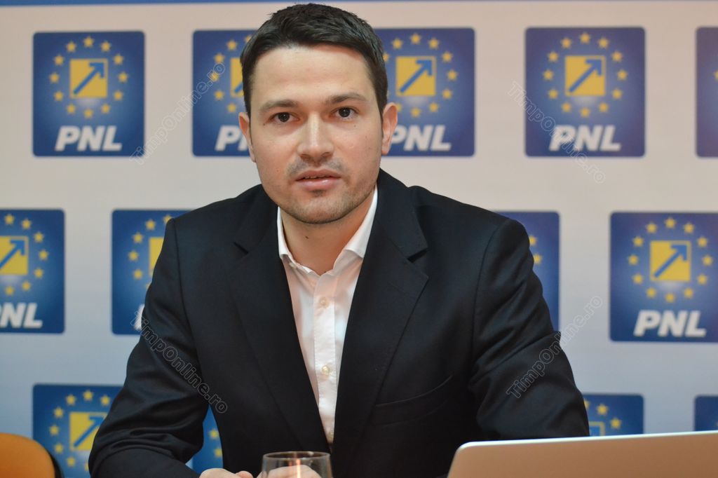 Robert Sighiartău sare la gâtul lui Ludovic Orban: „Au fost mai multe greșeli în timpul guvernării Orban!“