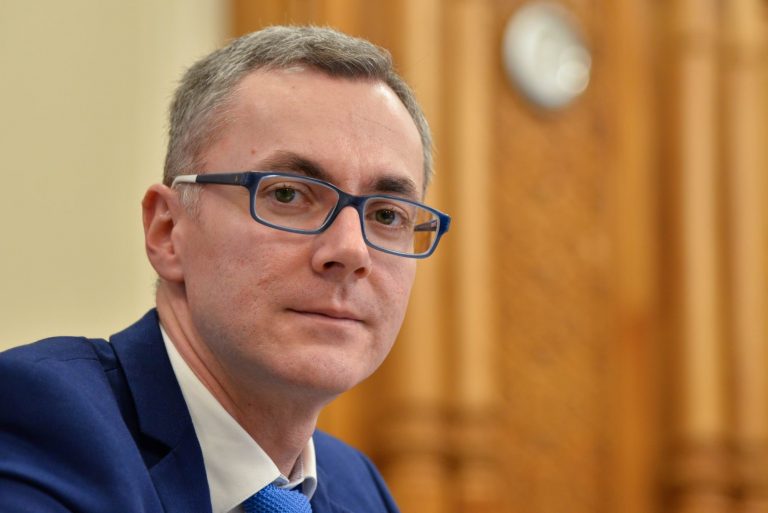 Ministrul Justiţiei vrea ca magistrații să nu se mai poată pensiona anticipat!