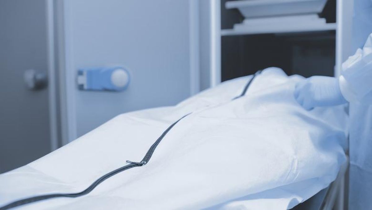 Un bărbat din India declarat mort de către medici a fost găsit viu la morga spitalului