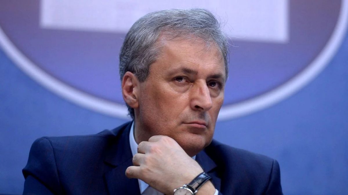 Ministrul Marcel Vela a dispus un control în județul Suceava. Totul are loc după imaginile apărute în spațiul public a hoților de lemne – VIDEO