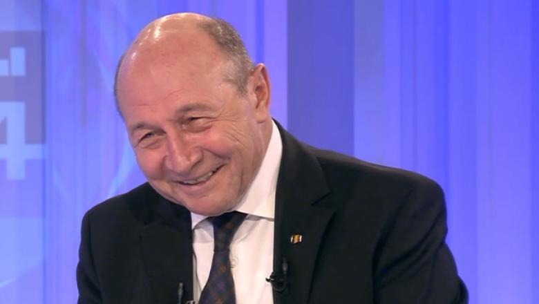 Traian Băsescu s-a vaccinat anti-COVID-19