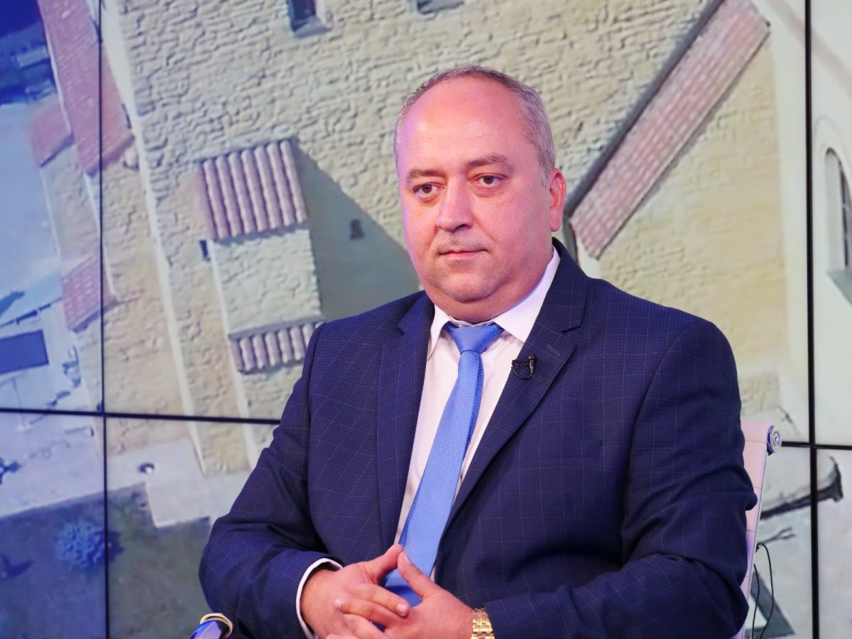 Filiala ieşeană Pro România cere o alianţă de centru stânga la guvernare