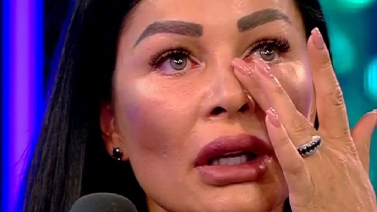 Brigitte Sfăt a răbufnit la adresa lui Florin Pastramă: „Eu nu greșesc cu nimic. Văd cum se comportă, și el, și fratele lui, și mama lui. Și își bat joc de mine”