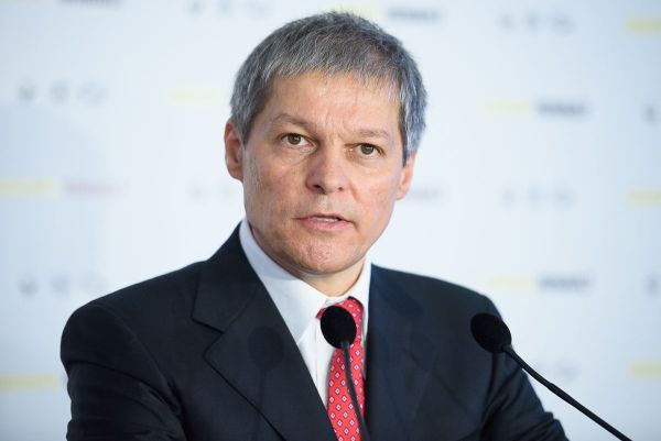 Dacian Cioloș, prima reacție după închiderea urnelor: „Vom avea un Guvern de coaliţie”