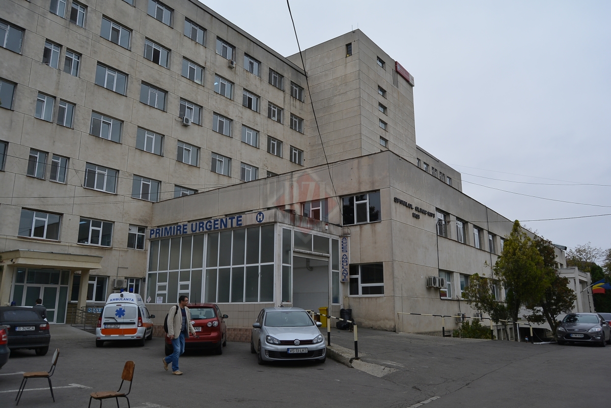 Doi dintre cei patru pacienţi aduși de la Bucureşti au decedat