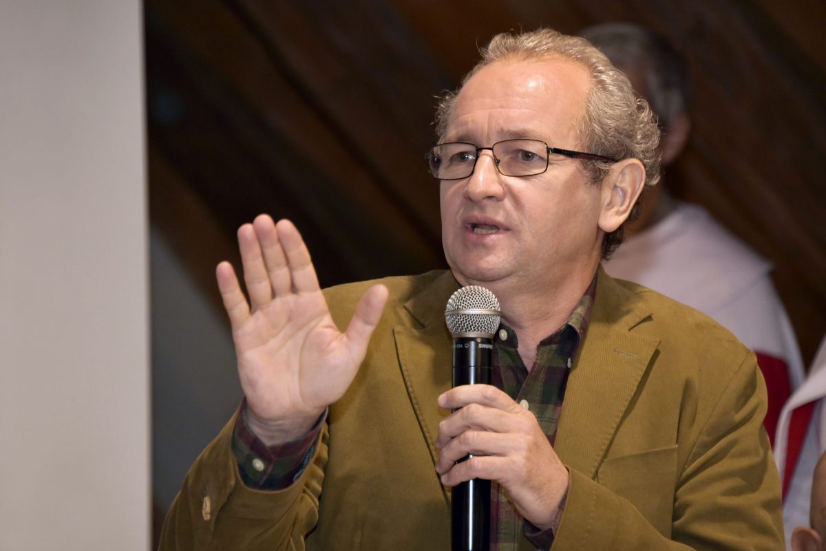 Dan Puric, reacție la vorbele lui Cristian Tudor Popescu: « Sunt o „vită ortodoxă”, săracul ăsta, psihopatul, m-a trimis înapoi în iesle! »