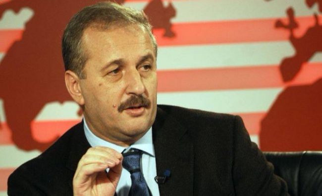 Ce spune, Vasile Dâncu, despre racolarea medicilor în PSD pentru alegerile parlamentare