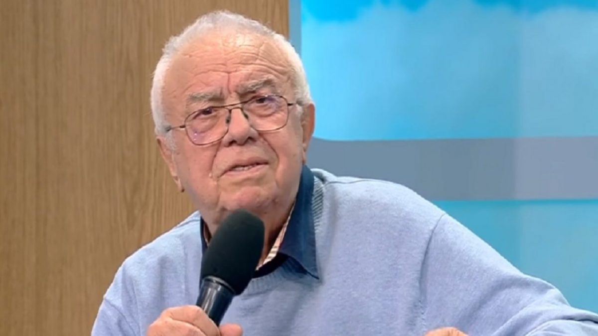 Alexandru Arșinel, după ce s-a vaccinat: „E o catastrofă!”