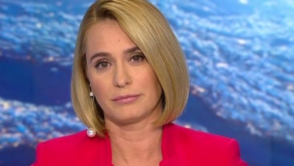 Andreea Esca, dată afară din casă de părinţi! “M-au lăsat pe preş”