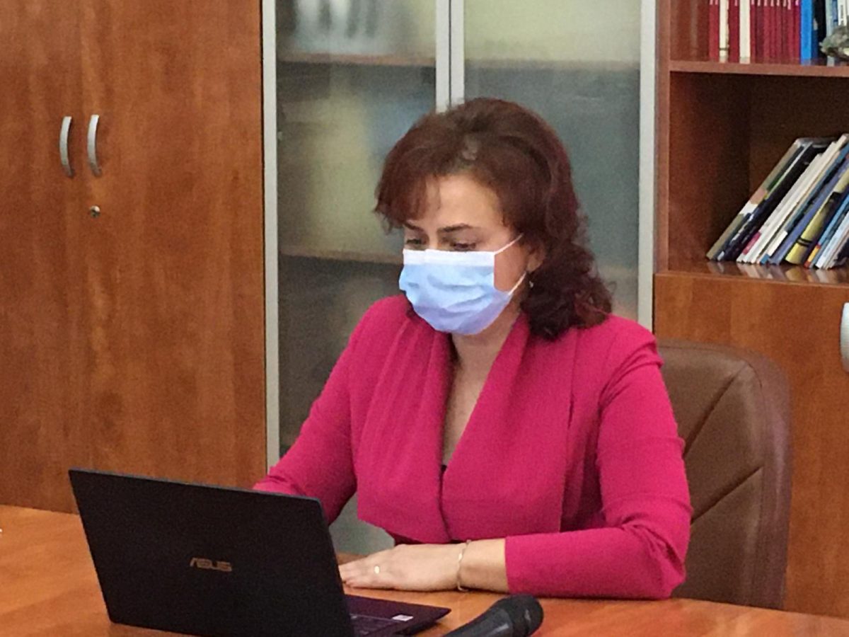 9.000 de tablete vor ajunge la depozitul ISJ Iaşi. Prof. dr. Genoveva Aurelia Farcaş a făcut anunţul