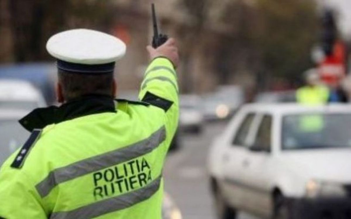 Prințesă turtă de beată, prinsă de polițiști la volan! Nu este singura femeie care a fost premiată cu un dosar penal la Iași