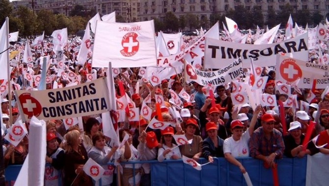 Proteste anunțate de sindicaliştii Sanitas. Reprezentanții Cartel Alfa au ieșit în stradă