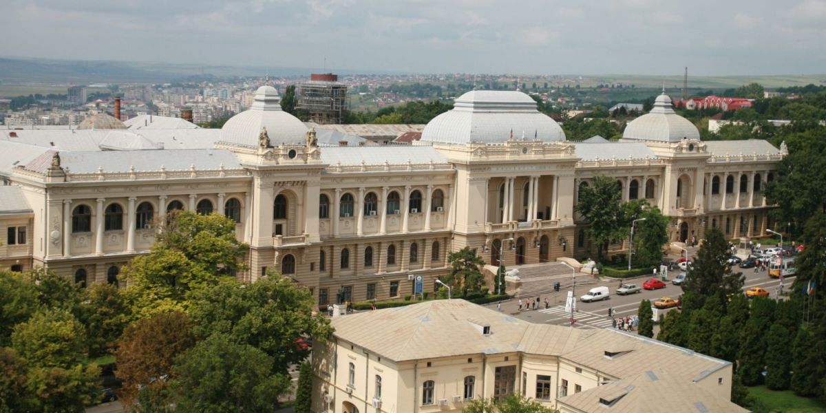 UAIC Iași, printre cele 8 universități care pentru prima dată în România pilotează studii de master didactic cu frecvență, ocupate integral