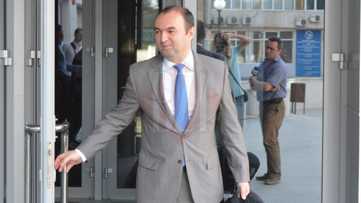 Fostul ministru al Educației Cristian Adomniței a fost condamnat cu executare la Iași! Judecătorii l-au trimis la temniță în dosarul „Albumul” pentru 3 ani și două luni!