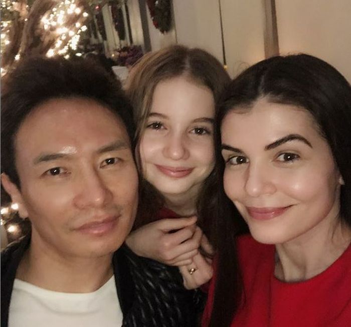 Cum arată Irina Columbeanu la 14 ani. Aceasta s-a mutat în America și locuiește alături de mama sa și de Mr. Pink