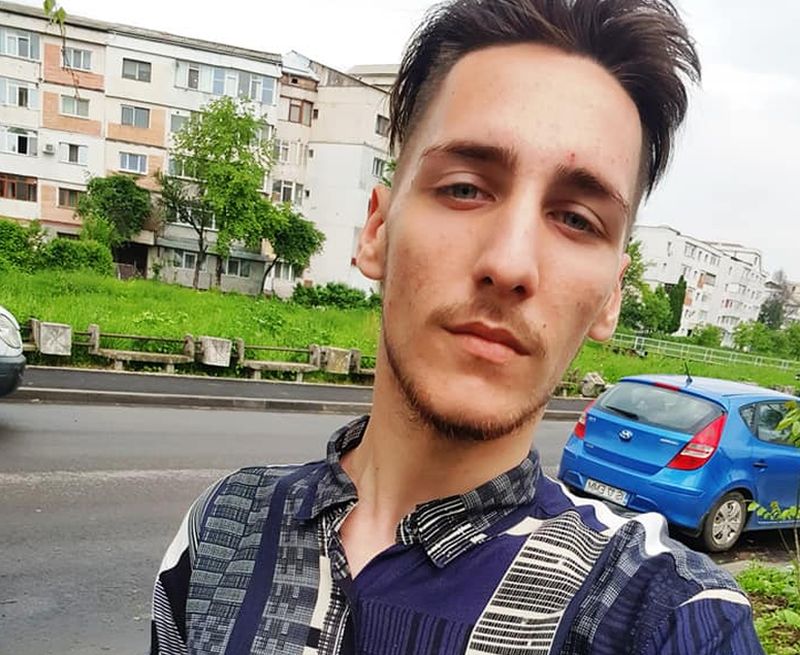Un student la UMF Iași a murit din cauza COVID-19
