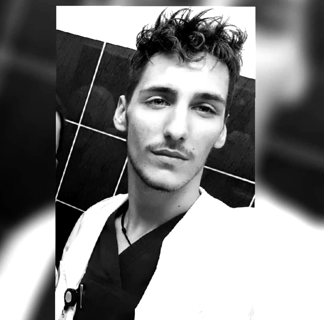 Alex Țandura, un tânăr de 20 de ani, student la UMF Iași, a decedat din cauza COVID-19. Anunțul a fost făcut de Societatea Studenților Mediciniști