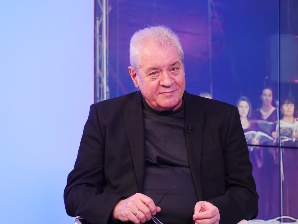 Profesorul și virtuozul Bujor Prelipcean, manager Filarmonica Iași, decorat de președintele României, Klaus Iohannis – EXCLUSIV