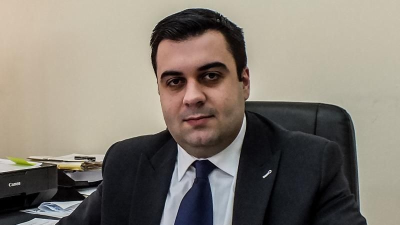 Fostul ministru Cuc lansează acuzaţii incredibile la adresa actualului ministru al Transporturilor: Vrea să vândă!