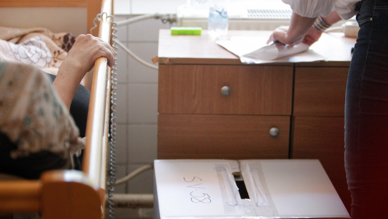 Situație revoltătoare la Spitalul de Boli Infecțioase „Victor Babeș” din Timișoara. Zeci de persoane nu au putut vota deoarece reprezentanții secției de votare au refuzat să meargă la unitatea medicală de frica coronavirusului