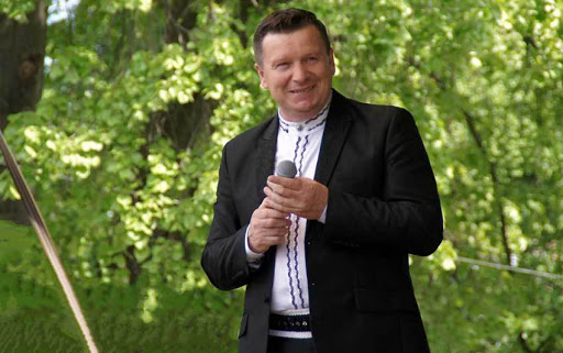 Cum arată iubita de 28 de ani a lui Aurel Tămaș