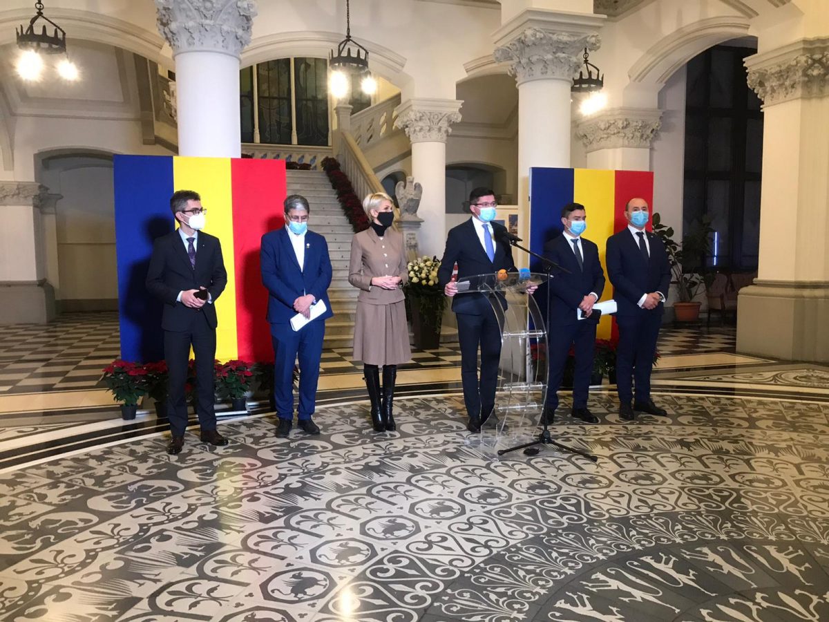 Conferință de presă la Palatul Culturii din Iași. Vicepremierul Raluca Turcan, ministrul Marcel Boloș și alții, prezenți – LIVE VIDEO/ GALERIE FOTO