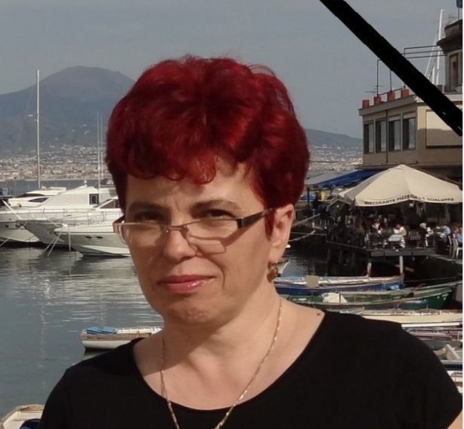 Mesaje emoţionante pentru prof. Cristina Simirad, după ce a plecat spre îngeri