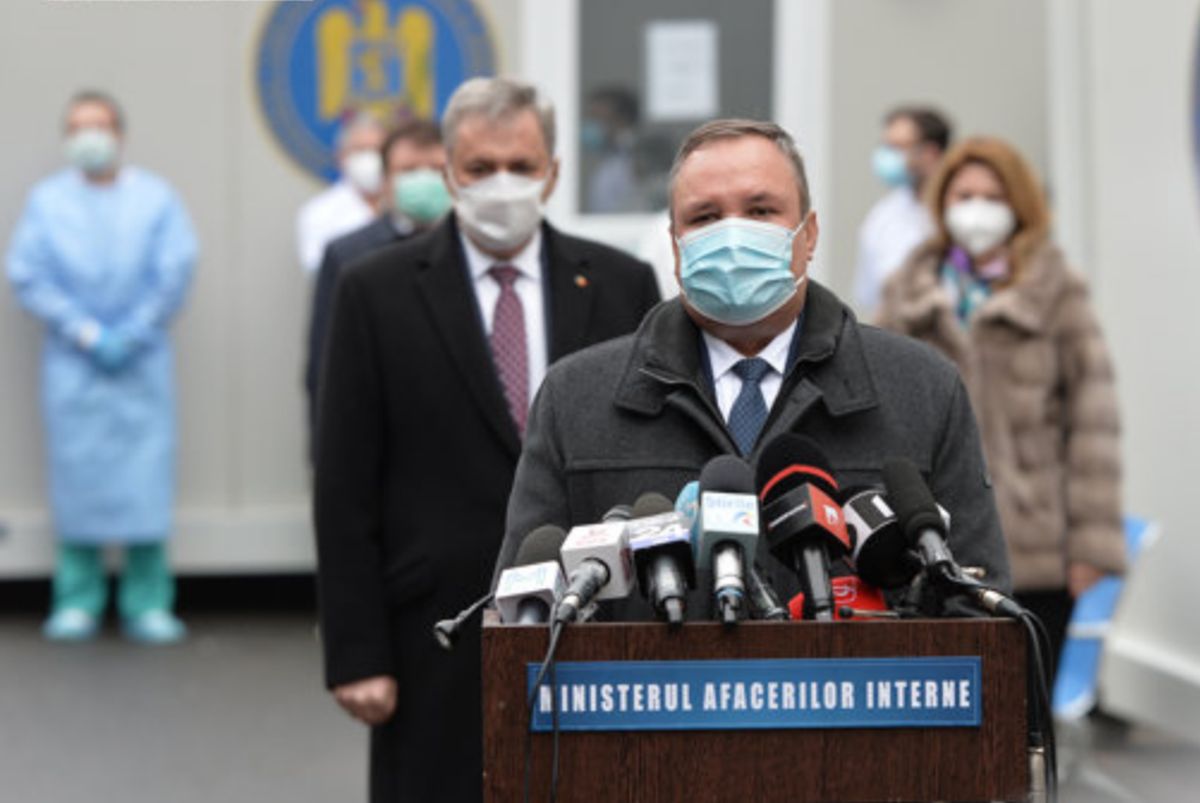 Premierul Ciucă a făcut anunțul despre când începe vaccinarea în România