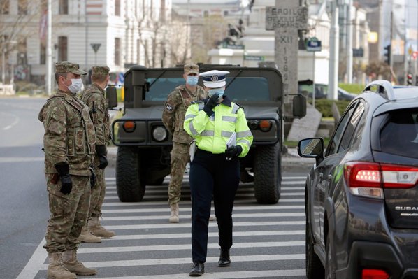 Starea de alertă se prelungeşte din această noapte