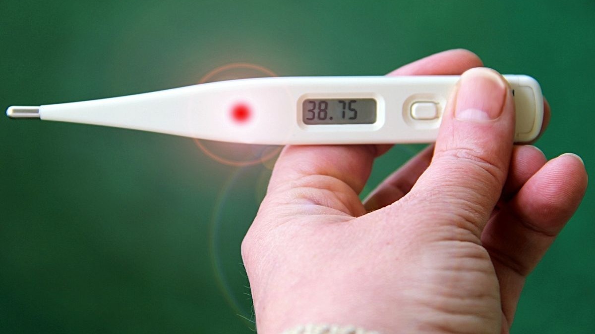 Covid-19: pacienți asimptomatici, de 4 ori mai puțin contagioși