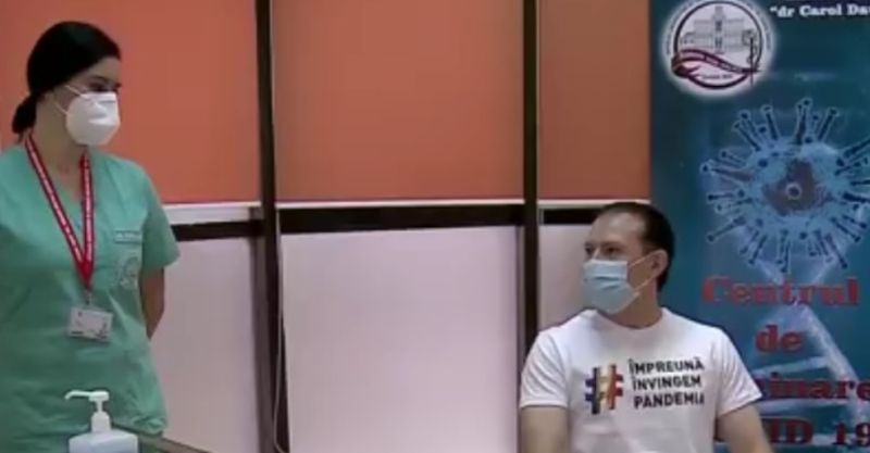 Premierul Florin Cîțu s-a vaccinat anti-COVID-19