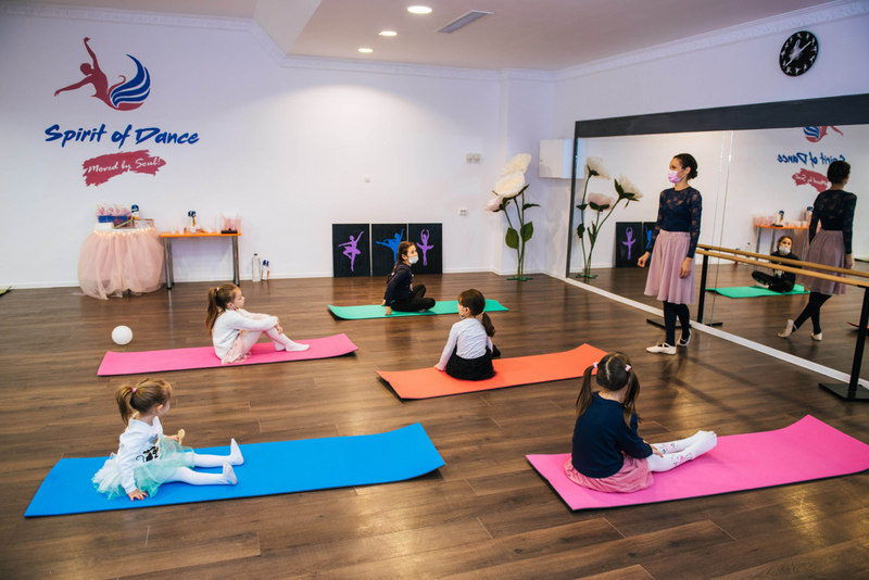 Primii pași de balet se fac la „Spirit of Dance”, în Iulius Mall Iași