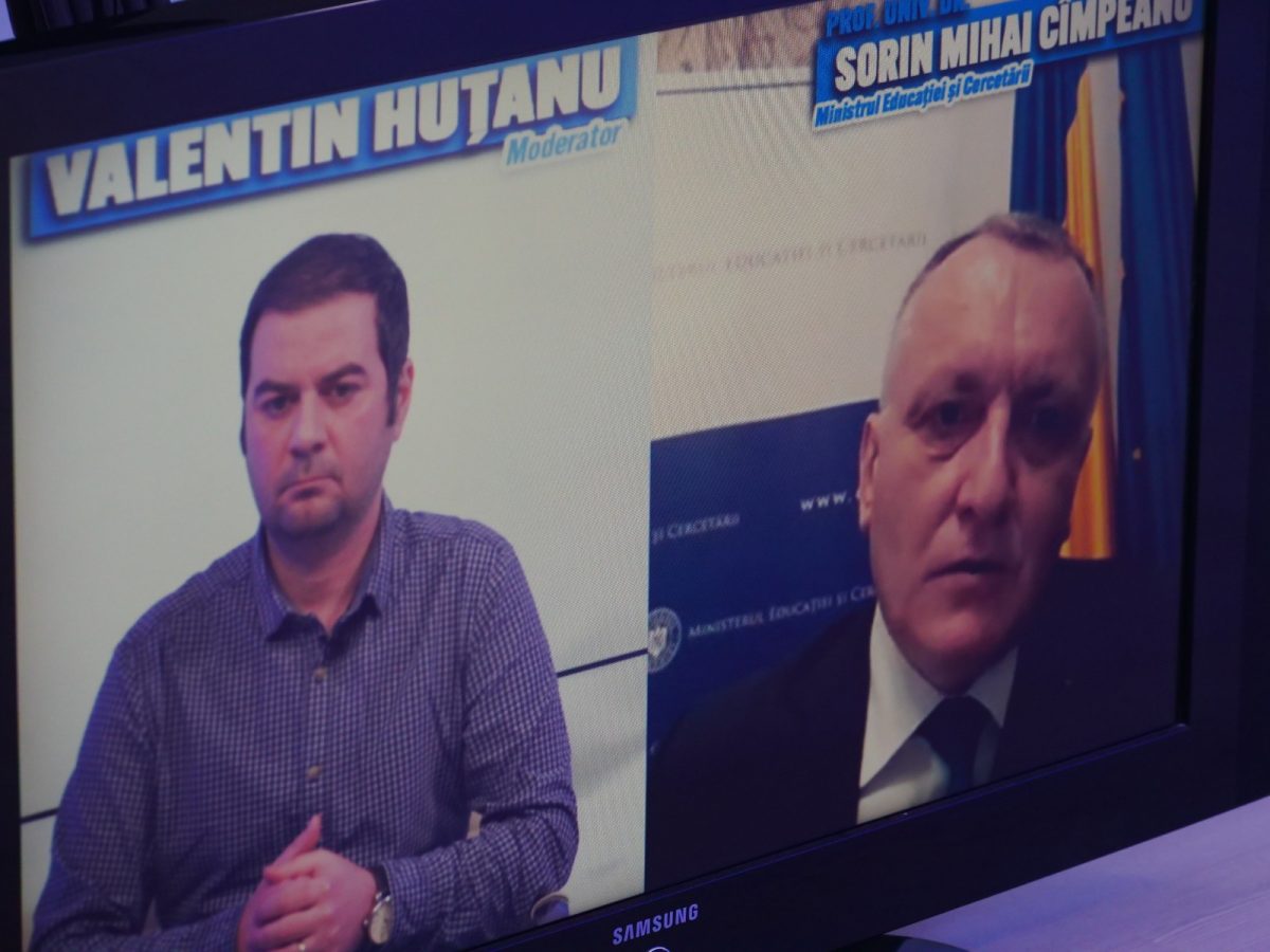 Ministrul Educației şi Cercetării a discutat despre cum va începe şcoala în semestrul al doilea, creşterea finanţării pentru educaţie şi necesitatea depolitizării sistemului public de învăţământ din România, în Studioul BZI LIVE – FOTO/ VIDEO