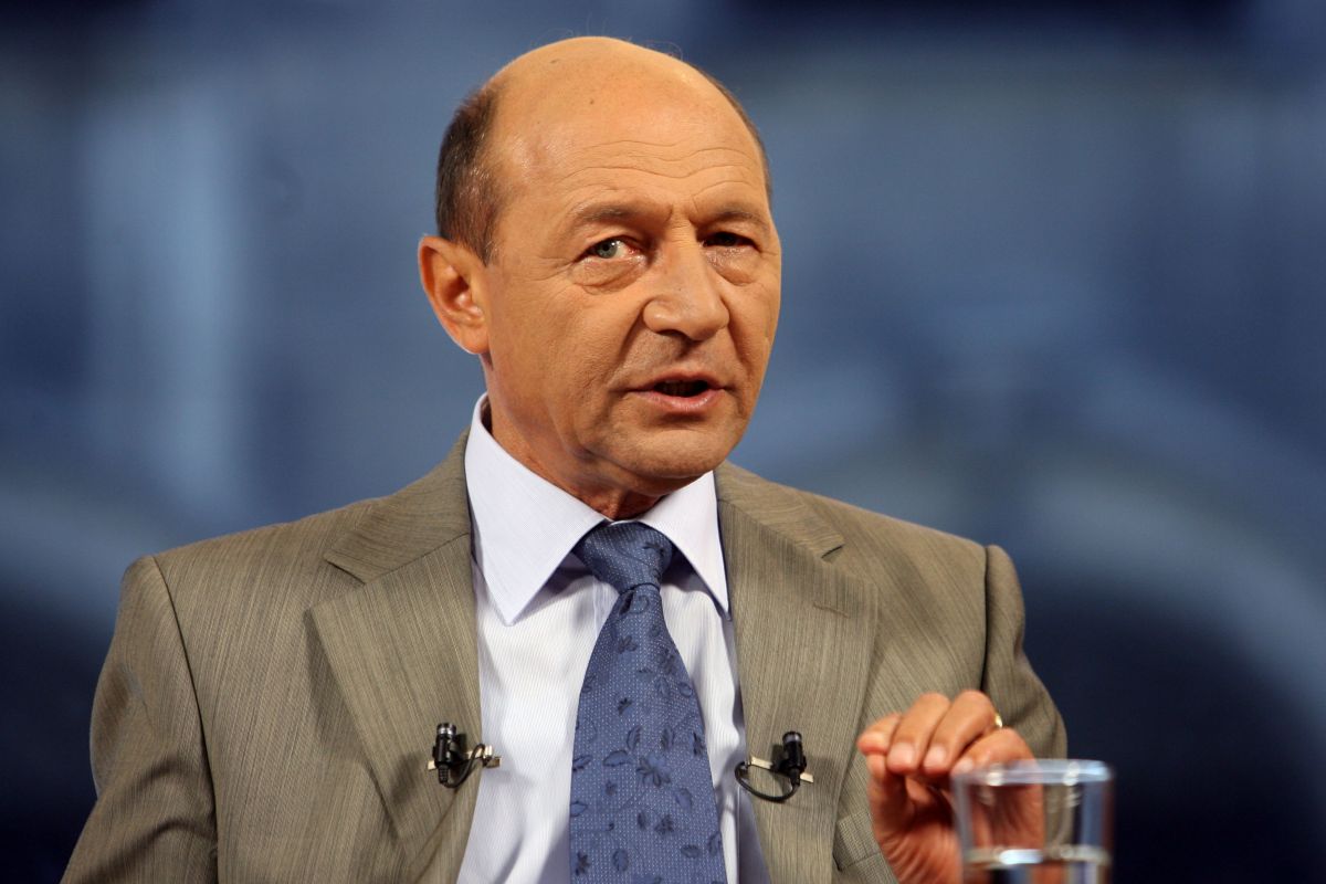 Traian Băsescu critică relaxarea măsurilor anti-COVID în România: „Cred că ne-am grăbit, cum ne-am grăbit şi cu şcolile”