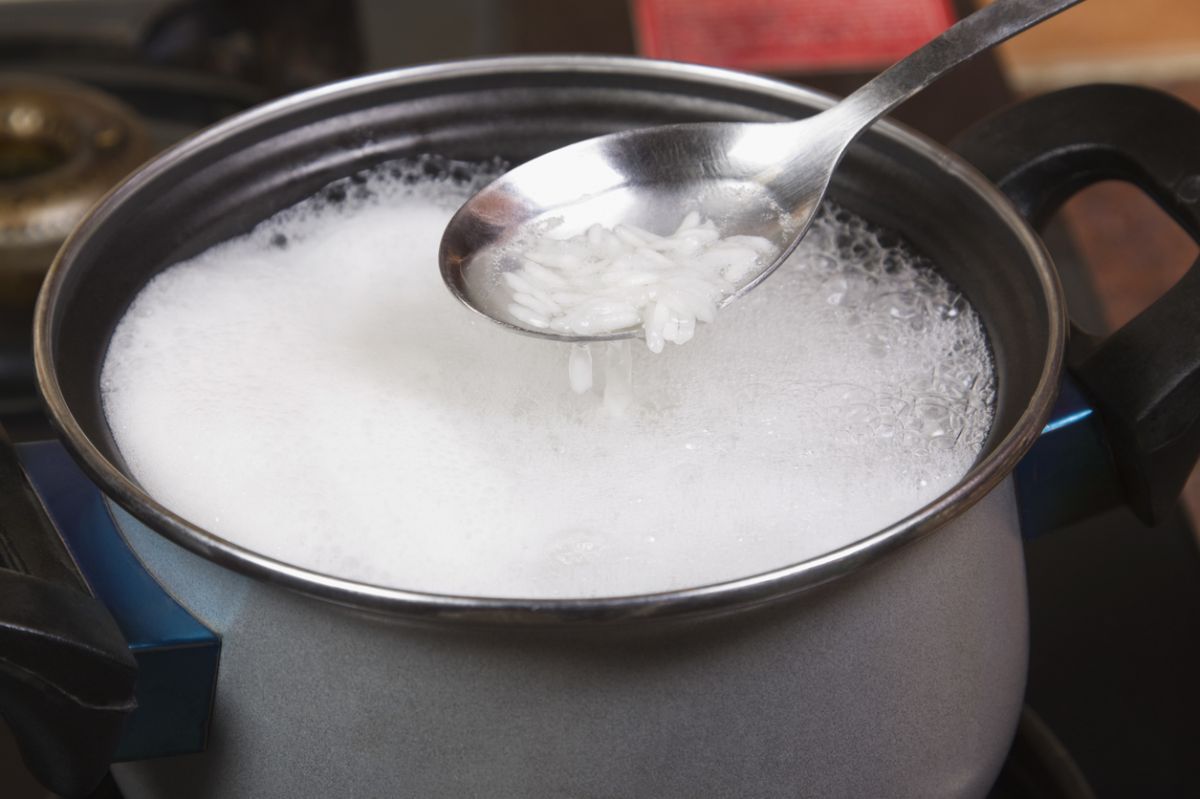 Apa de orez: 5 moduri ingenioase de utilizare