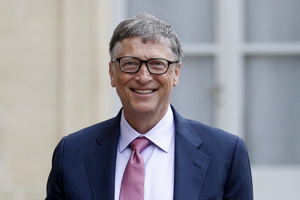Bill Gates spune în cât timp şi-ar reveni planeta la normal
