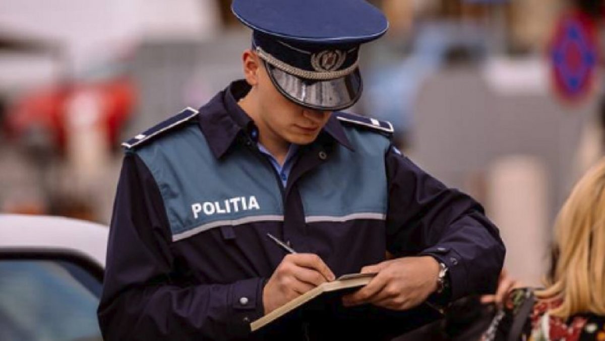 Femeie din Bucureşti, amendată pentru o reclamaţie făcută vecinilor care renovau apartamentul