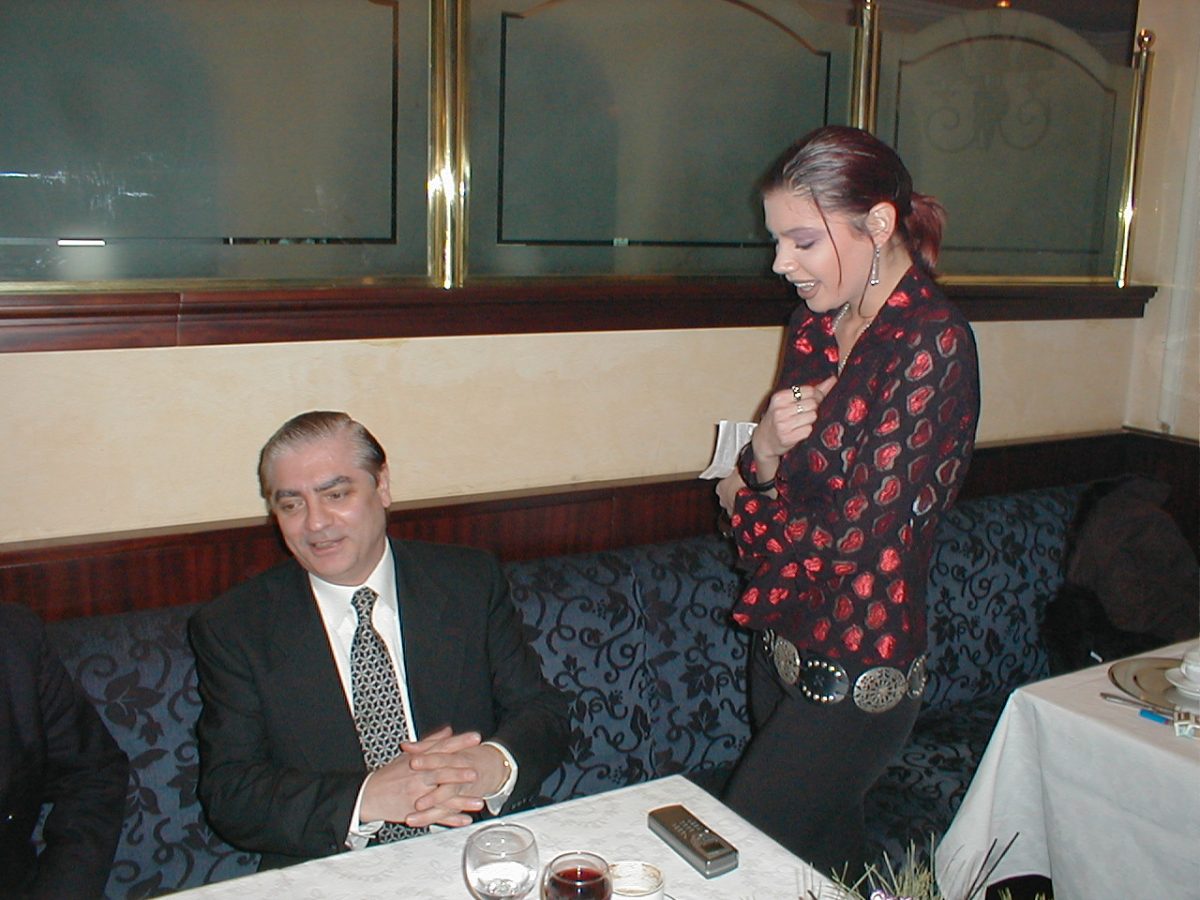 Legătura dintre Prințul Paul al României și Laura Andreșan!