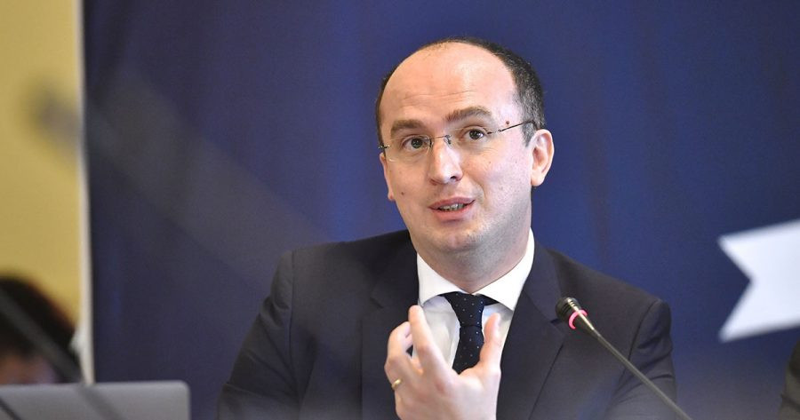 Marius Geantă: „Întrebarea nu este dacă, ci când va începe în România valul al treilea al pandemiei“