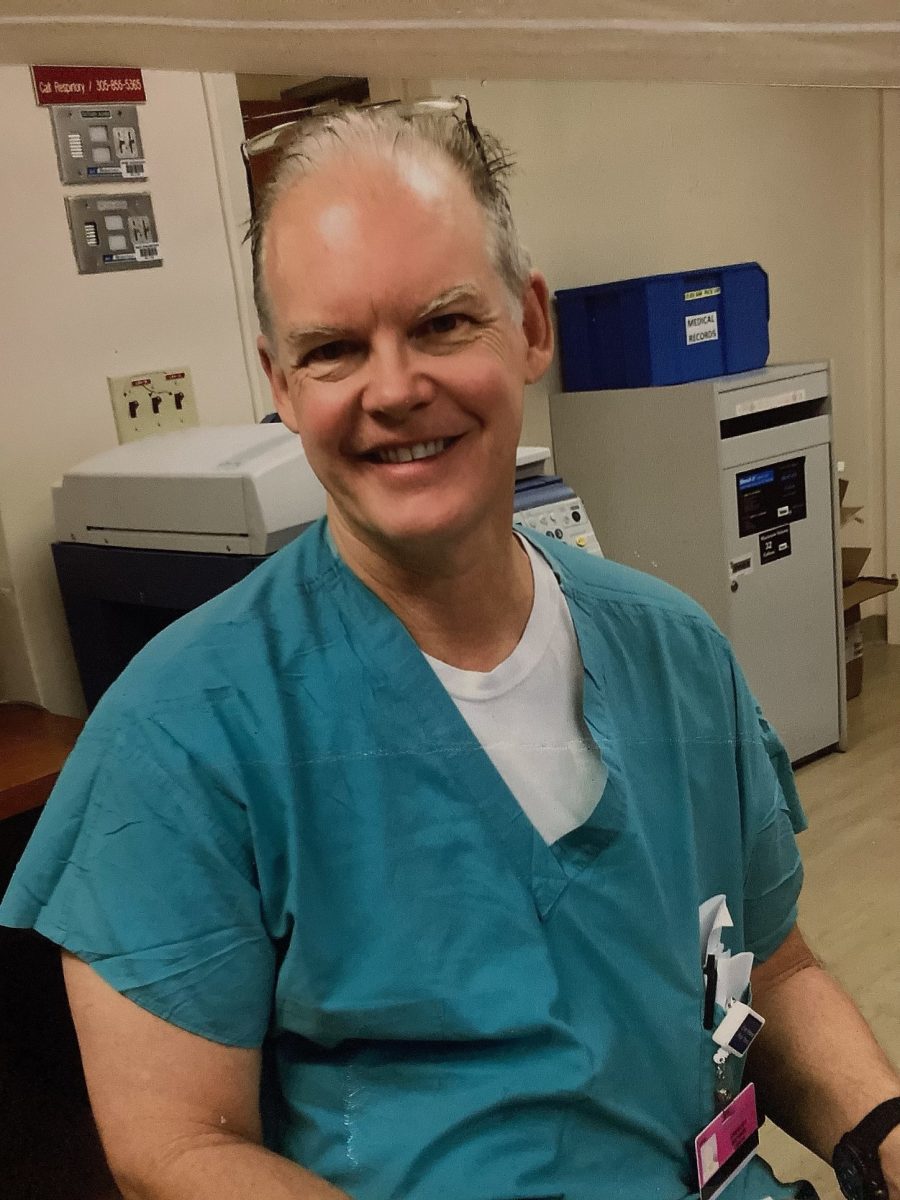 Un cadru medical din Florida a decedat la 16 zile de la vaccinarea anti-COVID-19! Soția medicului a făcut un apel disperat
