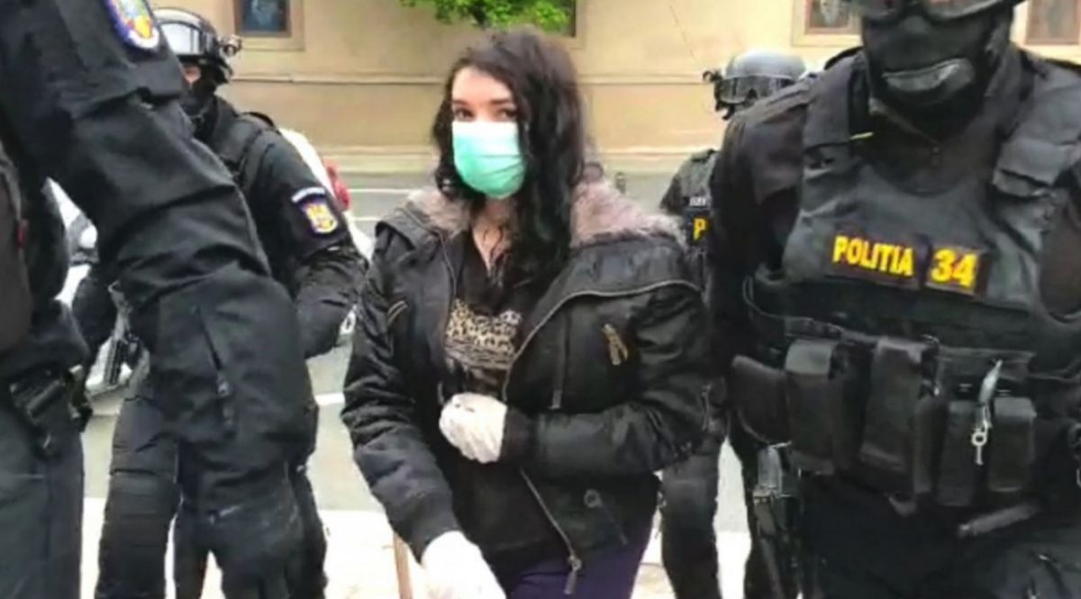 Tânăra adeptă ISIS a fost condamnată definitiv la închisoare pentru propagandă teroristă, în Timișoara