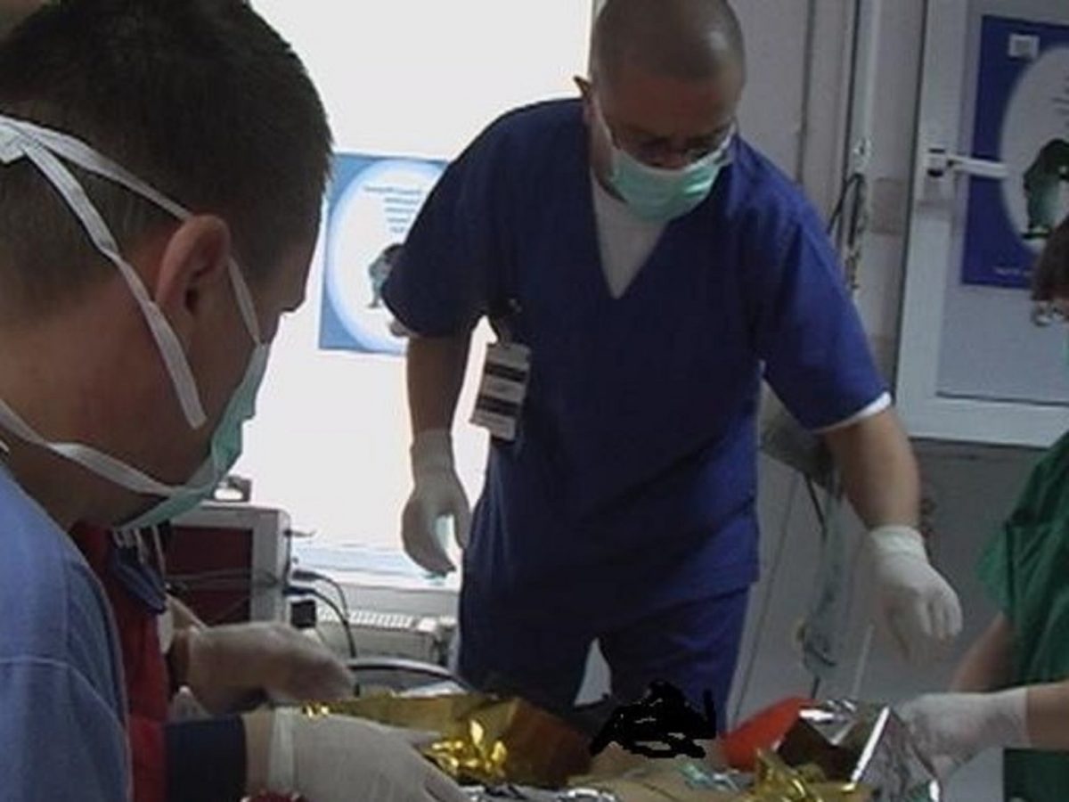 Dr. Tudor Ciuhodaru trage un semnal de alarmă: „Atenție părinți și bunici. Voi știți ce pot păți cei mici de la petarde?”